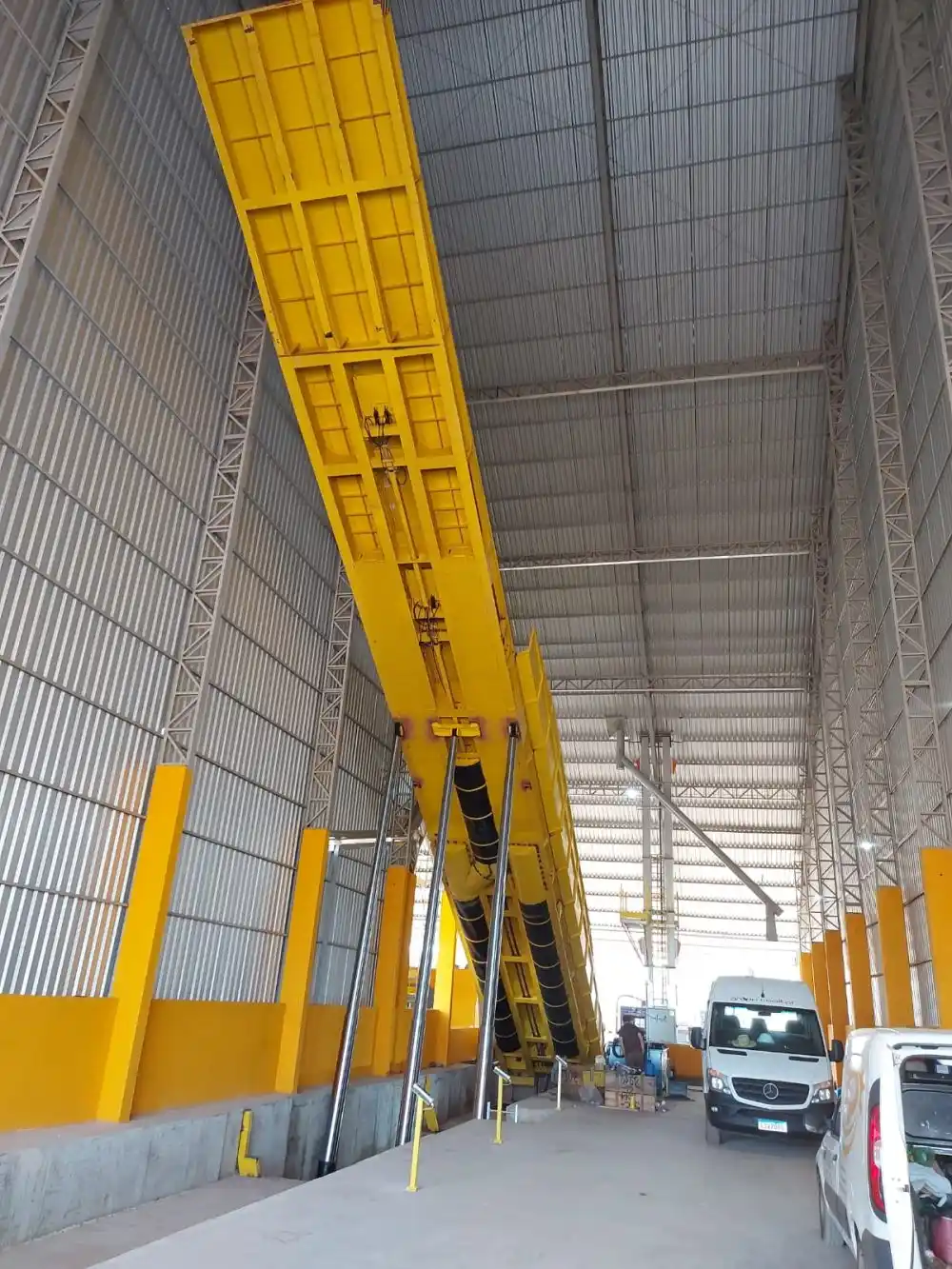 Volcadoras de Camiones - Image 2